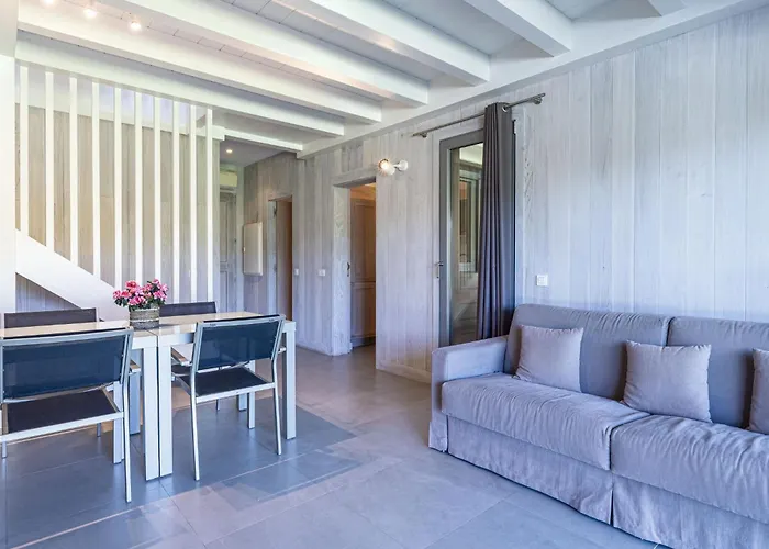 דירה Le Trois Du Petit Sperone By Interhome בוניפסיו