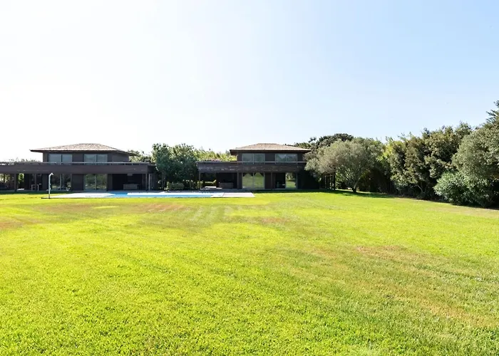 Le Trois Du Petit Sperone By Interhome *