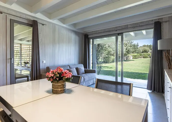 Appartamento Le Trois Du Petit Sperone By Interhome Bonifacio (Corsica)